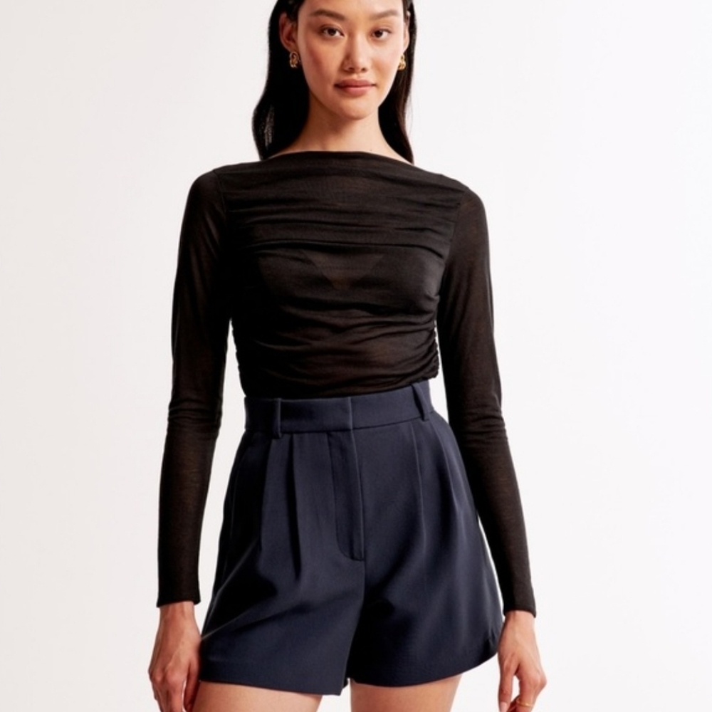 Abercrombie & Fitch Sloane Trouser Shorts High Rise Pleated‎ Navy Blue Sz S NWT